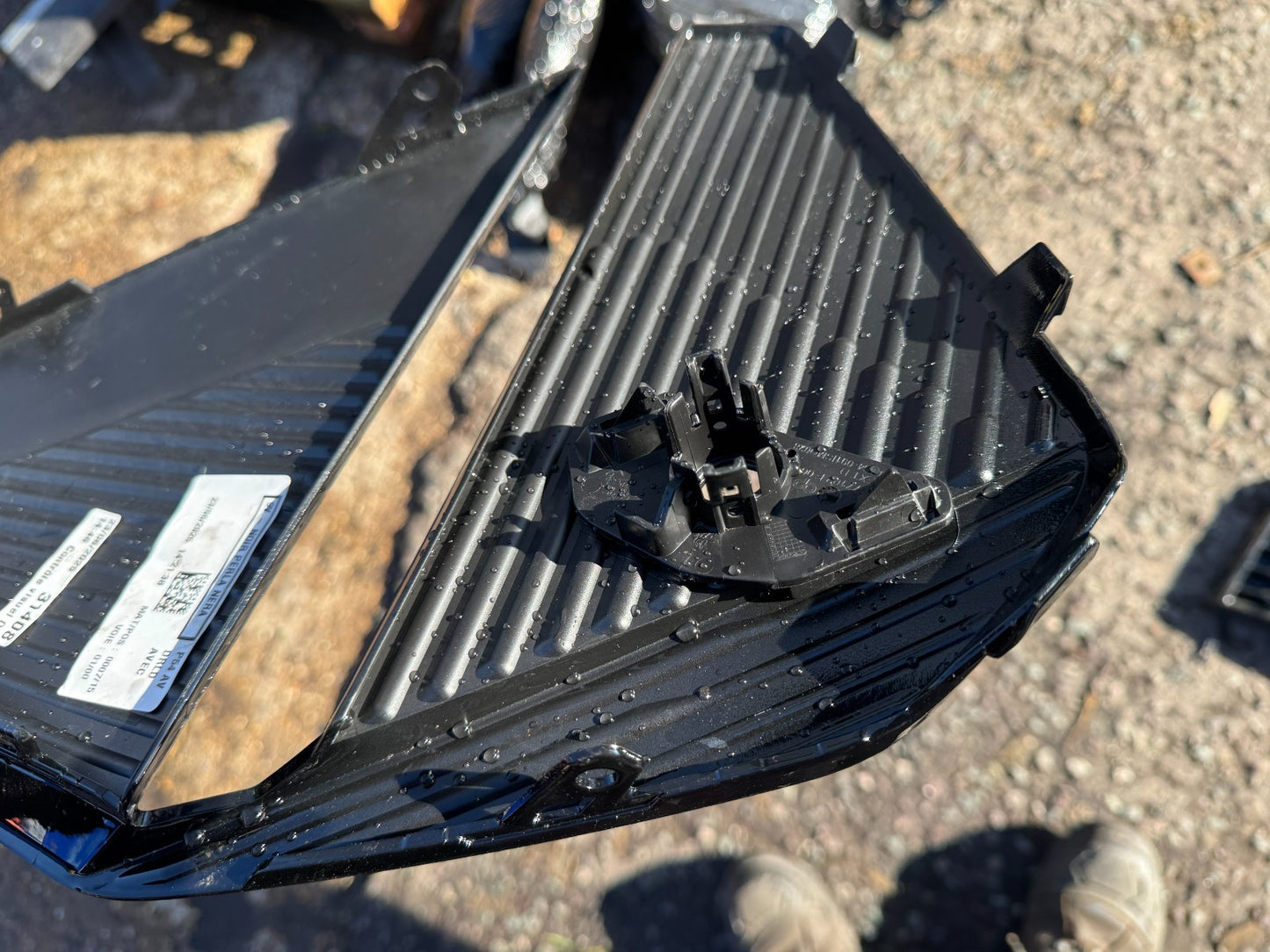 Peugeot 408 front bumper right RH grill 2022 -2025 Genuine 9840750980