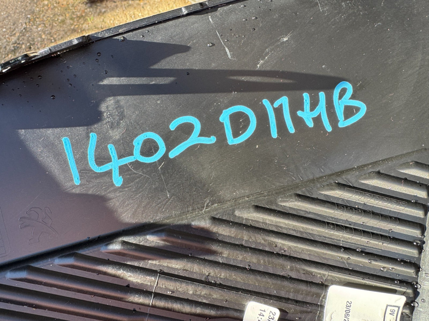 Peugeot 408 front bumper right RH grill 2022 -2025 Genuine 9840750980