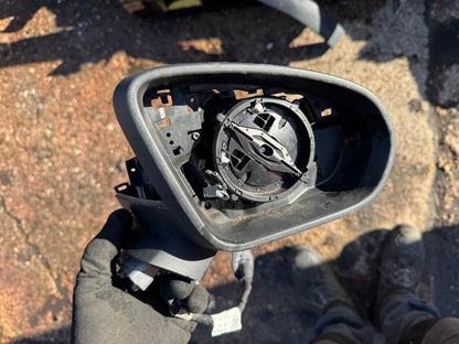 Mercedes A Class W177 Right Side Mirror 2018 on A1778101200 Genuine FREE P&P