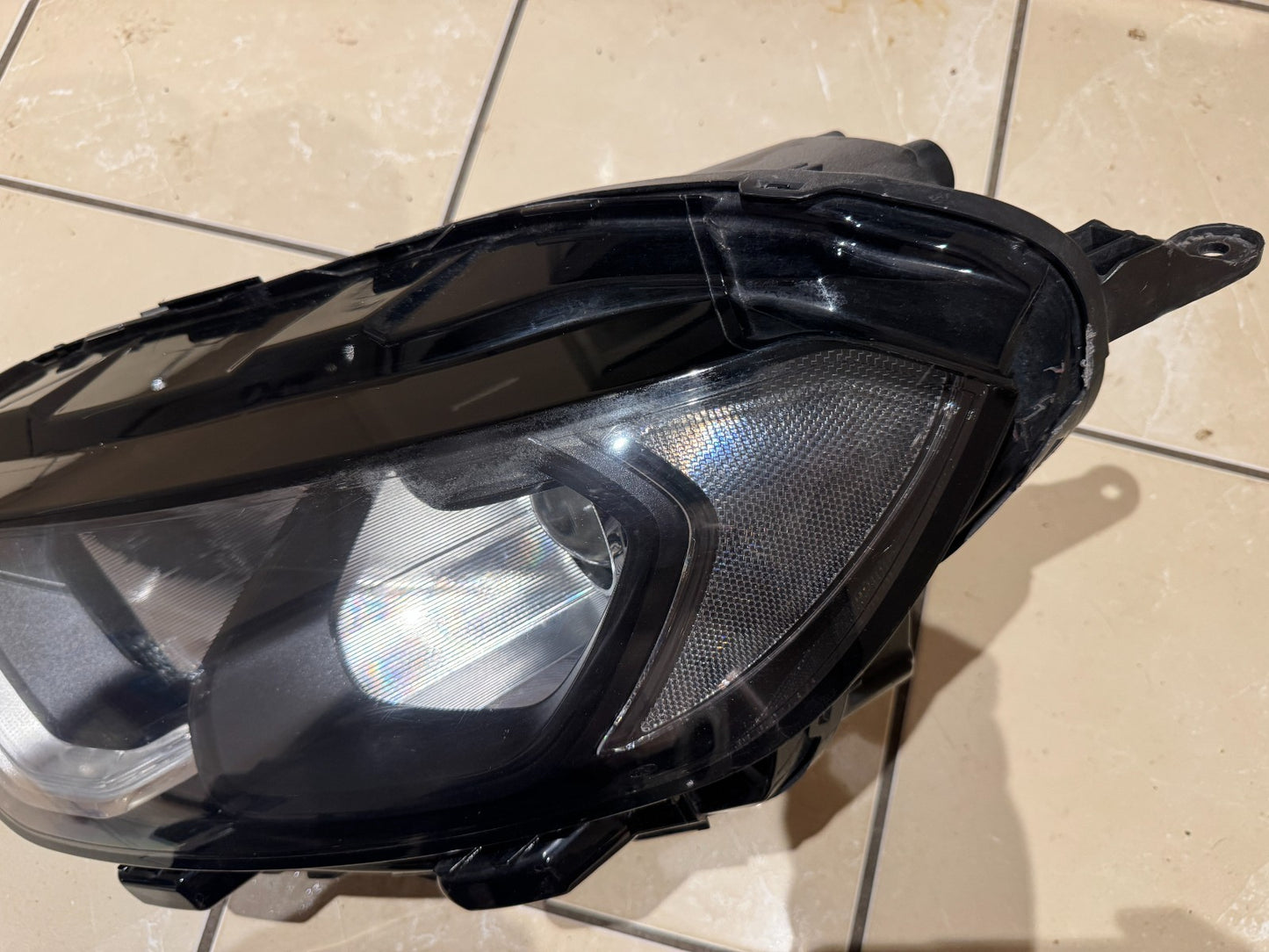 FORD ECOSPORT MK1 2017-2020 LEFT SIDE HEADLIGHT HEADLAMP GN1513W030ZA