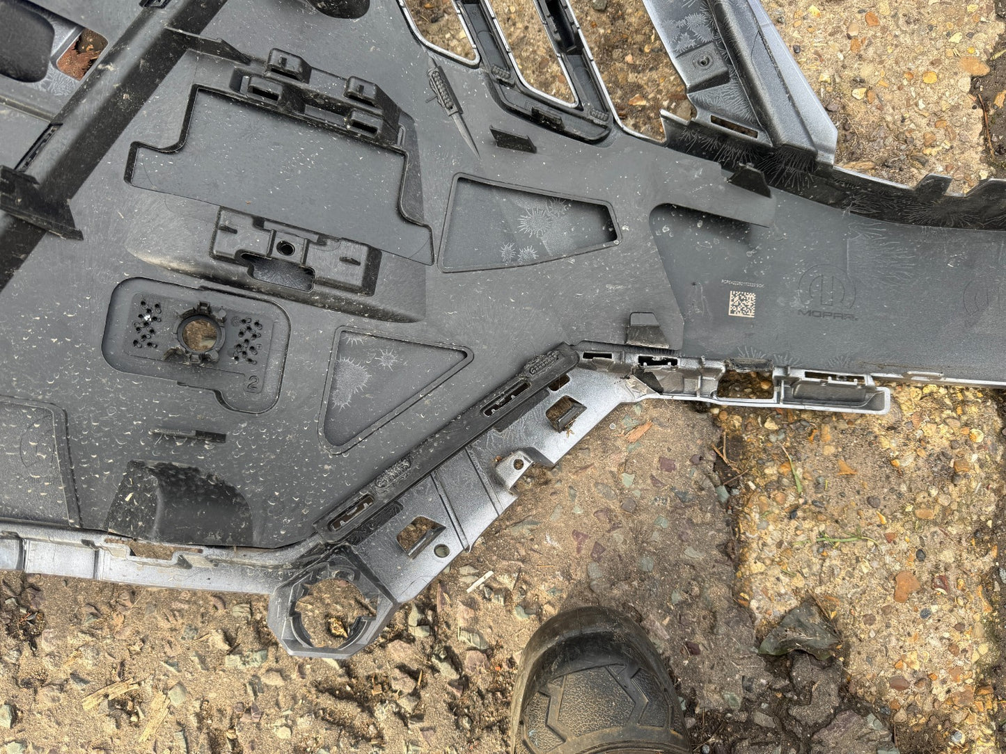 Genuine Peugeot 3008 / 5008 Front Bumper 2021–on (Facelift) AAS Radar & Parking