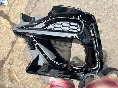 GENUINE MG ZS BUMPER FOG LIGHT GRILLE SURROUND LEFT 10694868 NEXT DAY DELIVERY