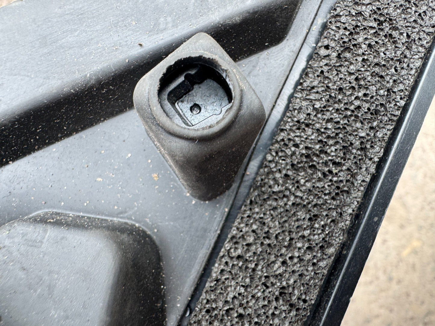 Discovery Sport RHD L550 (21- 25) Folding Right Wing Mirror Housing JAB 19-Wires