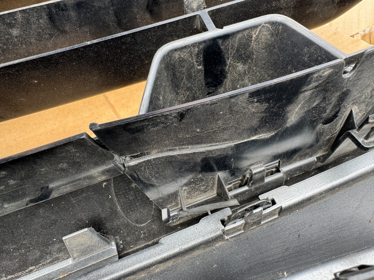 BMW, 1 Series, 2025 plate, PETROL/ELECTRIC, 1.5 front bumper DAMAGED