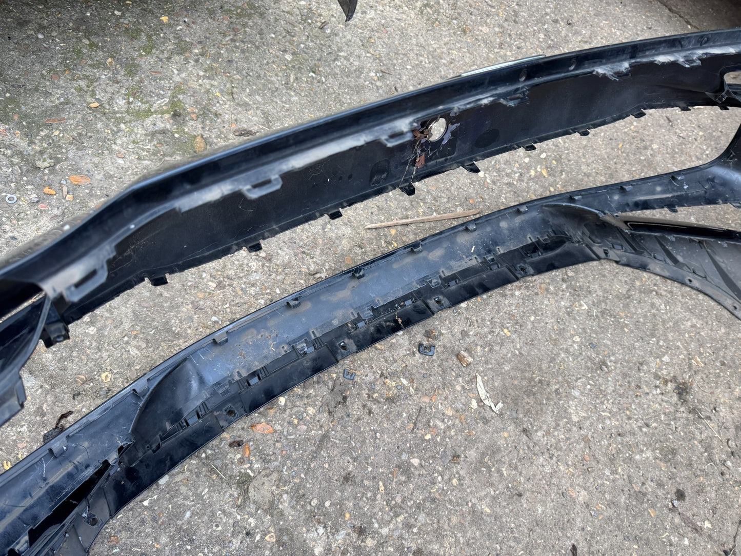 MG 3 Front Bumper 2024-ON | OEM P11222231 Used Genuine SCRATCHED