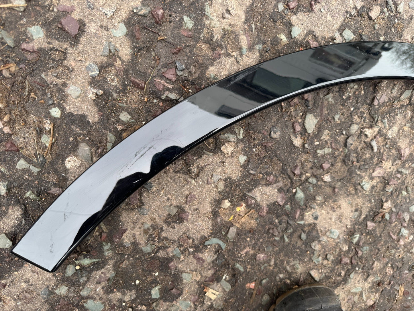 2025 Land Rover Discovery Sport Front Left Side Wheel Arch Trim HY3M-16A075