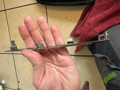 2025 Volvo  XC90 S90 Front Grill Chrome LOWER Facelift Genuine 32409182