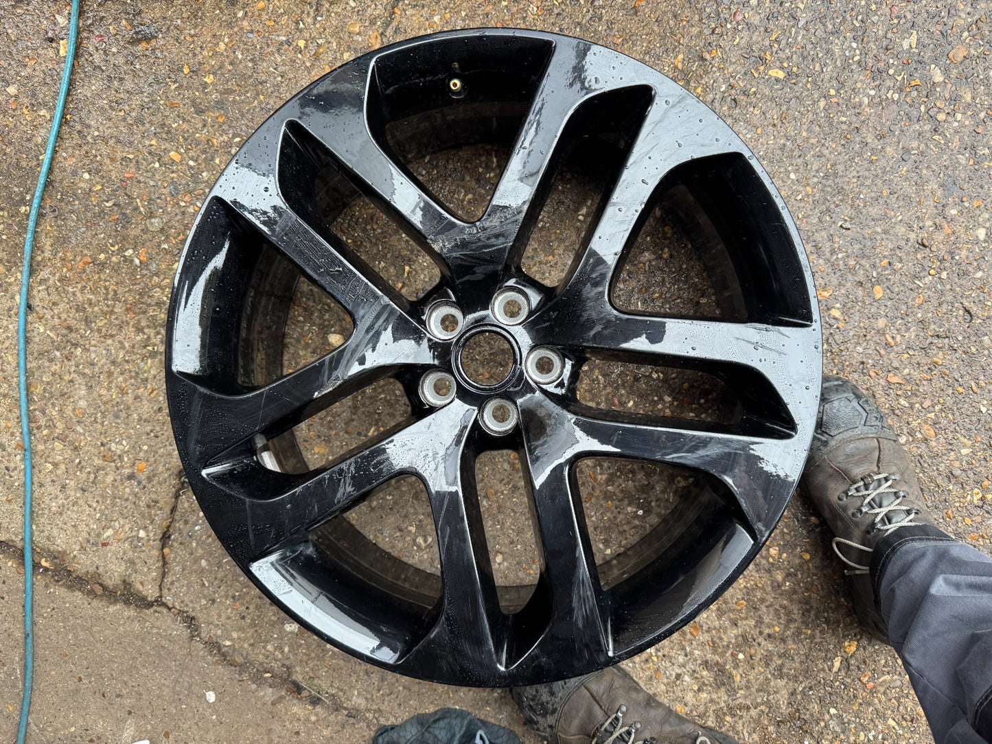 GENUINE RANGE ROVER EVOQUE 21" ALLOY WHEEL L551 2025 K8D21007SA/KA SCRATCHED