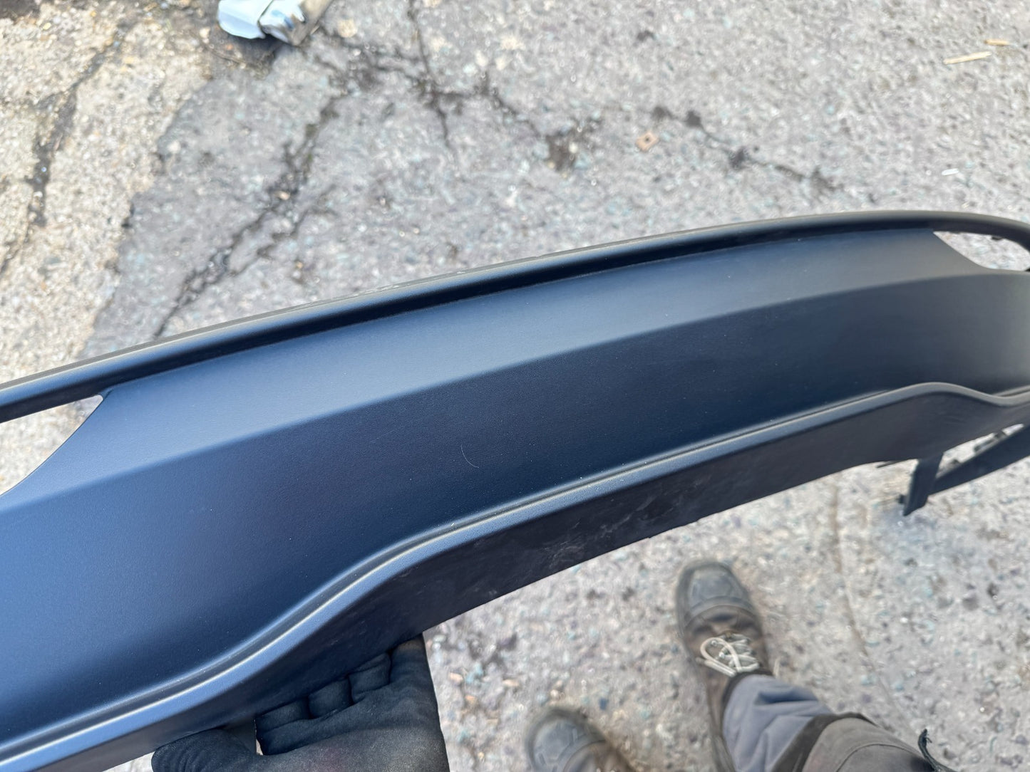 TESLA MODEL 3 2023-ON LOWER REAR BUMPER TRIM P/N  1587741-00-D GENUINE