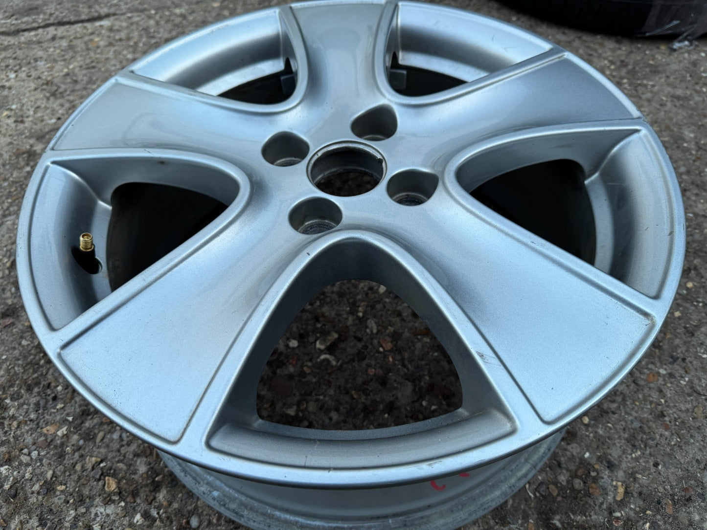 Genuine Renault Alloy Wheel Rim 1 Piece 6.5J x 16" 5 Spoke Clio MK4 403006502R