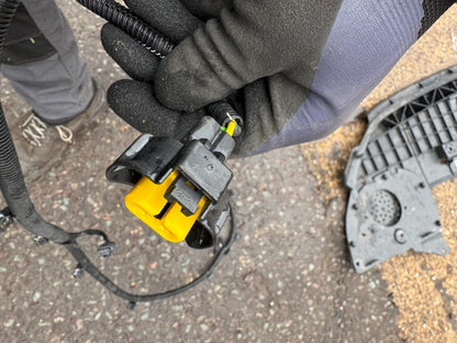 ASTRA 2023 FRONT PDC Sensor wiring loom 9847128080 Damaged