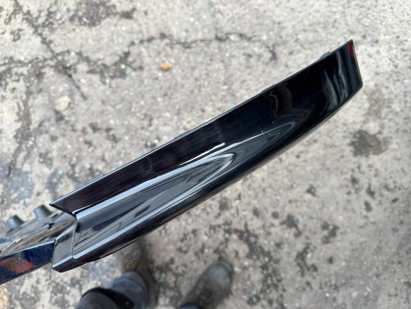 2025 RANGE ROVER VELAR L560 2017-ON FRONT BUMPER UNDER TRAY J8A217F775BC