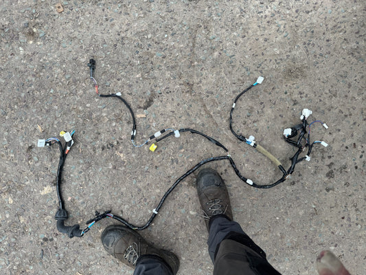 82151-0DU80-D 2023 Toyota Yaris door wiring loom SEND VIN FOR PART CHECK