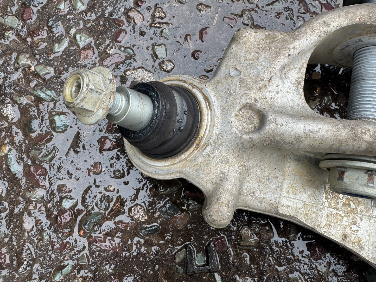 Ford Ranger Raptor Next-Gen 2022-25 LOWER CONTROL ARM RH (Right) MB3Z3078C