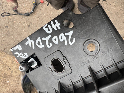 GENUINE RANGE ROVER SPORT L461 2022-2024 LEFT LH HEADLIGHT LOWER LUG