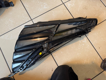 HYUNDAI TUCSON MK4 NX4 20-24 FRONT LEFT DRL HEADLIGHT 92207-N7100