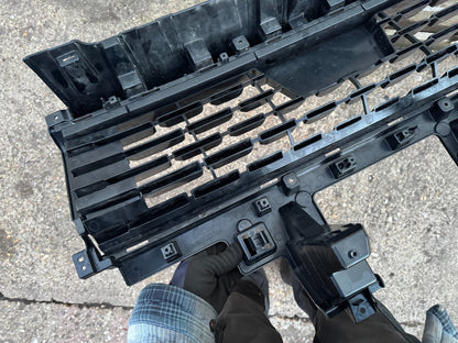 KIA EV6 GT LINE 2024 ELEC GENUINE FRONT BUMPER CENTER RADIATOR GRILL 86531-CV200