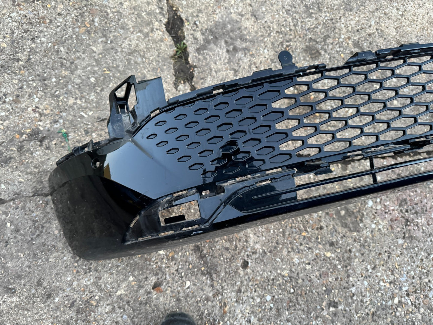 VAUXHALL MOKKA 2025 ONWARDS GENUINE FRONT BUMPER LOWER SECTION 9861820680