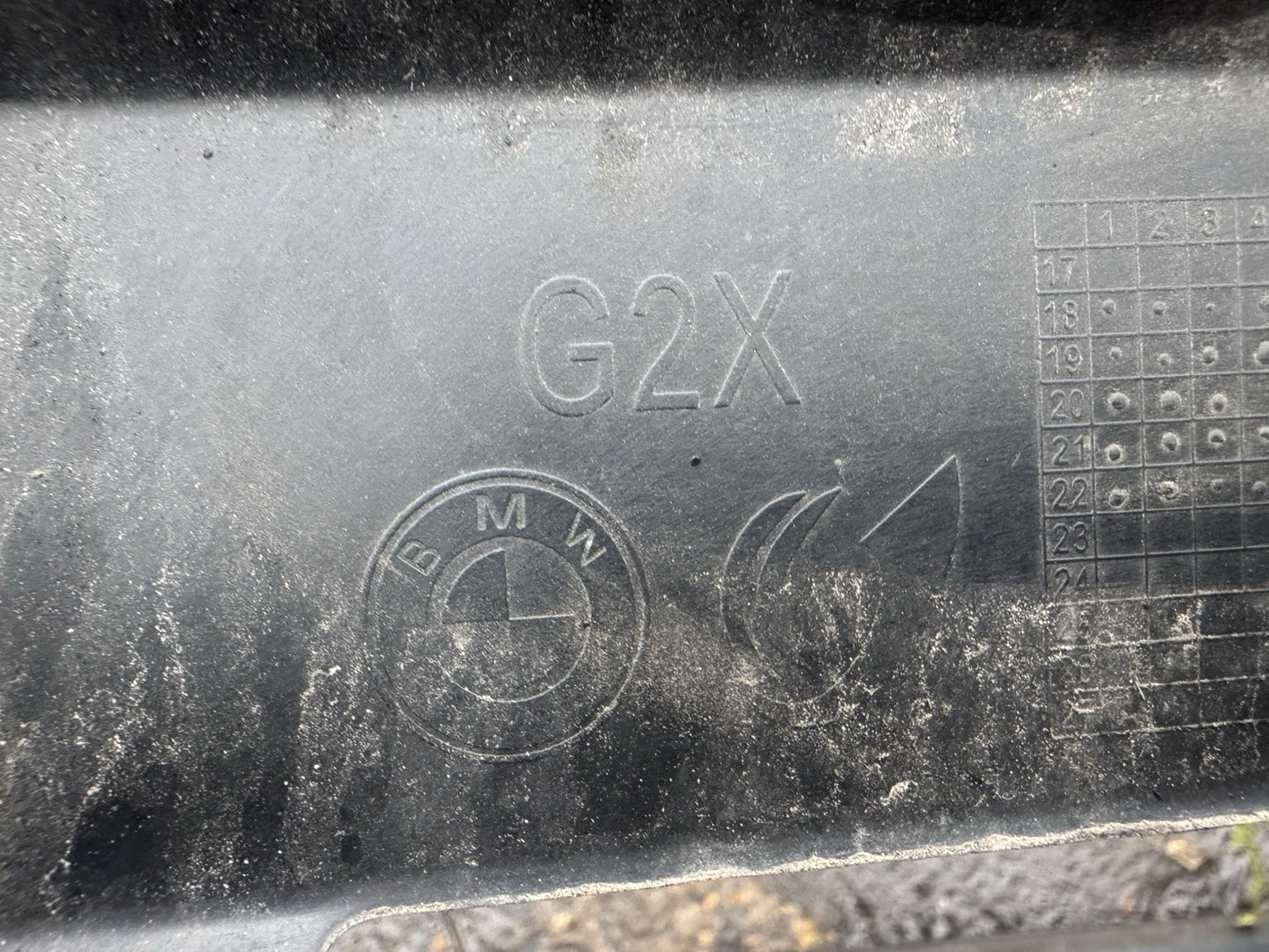 GENUINE BMW 3 SERIES G20G21 2019-2022 AIR DUCT SLAM PANEL FRAME TRIM 51747455961