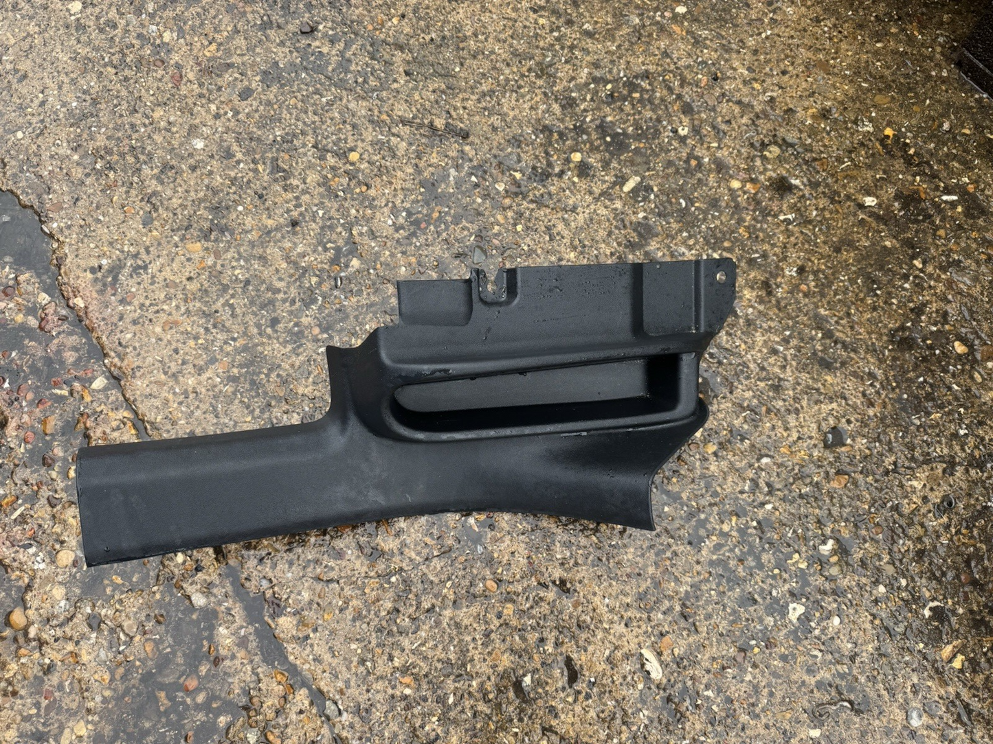 VW TIGUAN III COVER TRIM SILL END LEFT 571868269