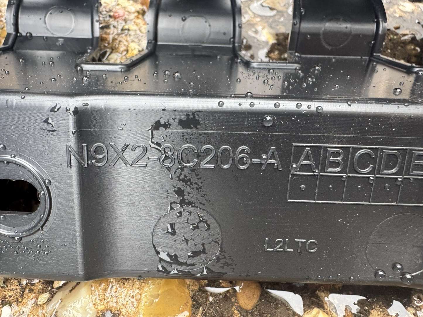 Range Rover Sport Rear Bumper Support Bracket 2022 ON N9X2-8C206-A Genuine