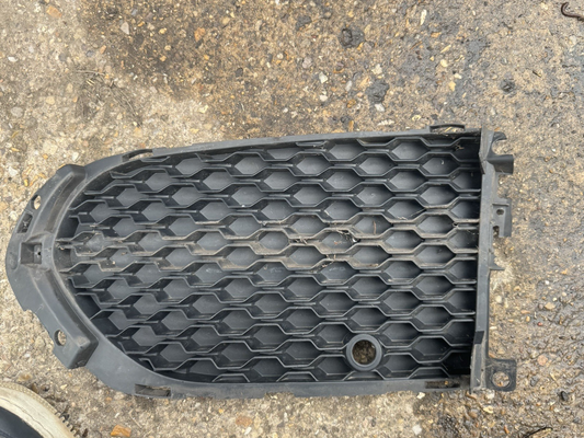 GENUINE Jaguar F-Pace R Sport LH Front Bumper Trim HK8M-8B290 2016 - 2020