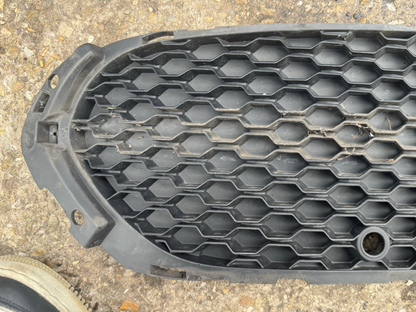 GENUINE Jaguar F-Pace R Sport LH Front Bumper Trim HK8M-8B290 2016 - 2020