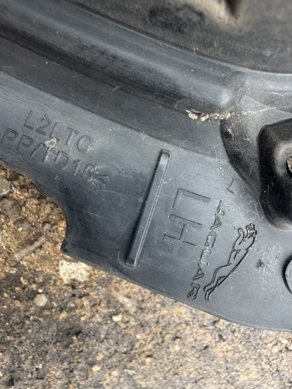 GENUINE Jaguar F-Pace R Sport LH Front Bumper Trim HK8M-8B290 2016 - 2020