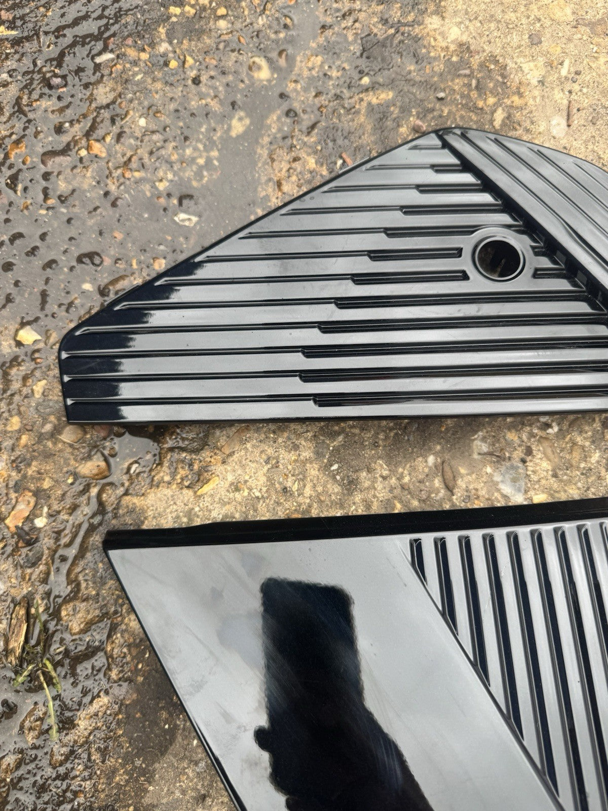 Peugeot 408 front bumper left LH grill 2022-2025 5 door Genuine 9840751080