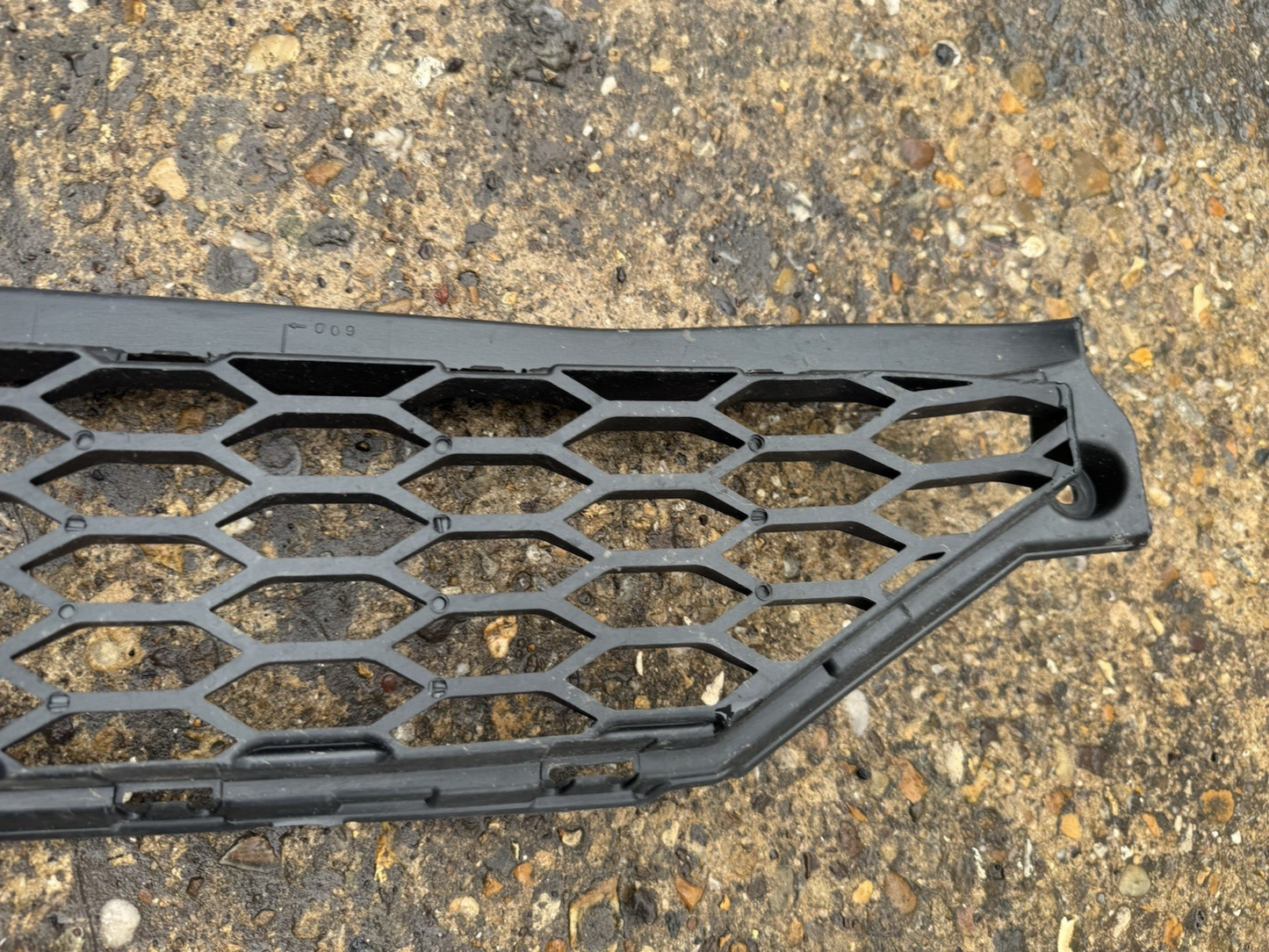 Jaguar I Pace front bumper lower grill 2018-2023 SUV Genuine J9D3-17K945-A