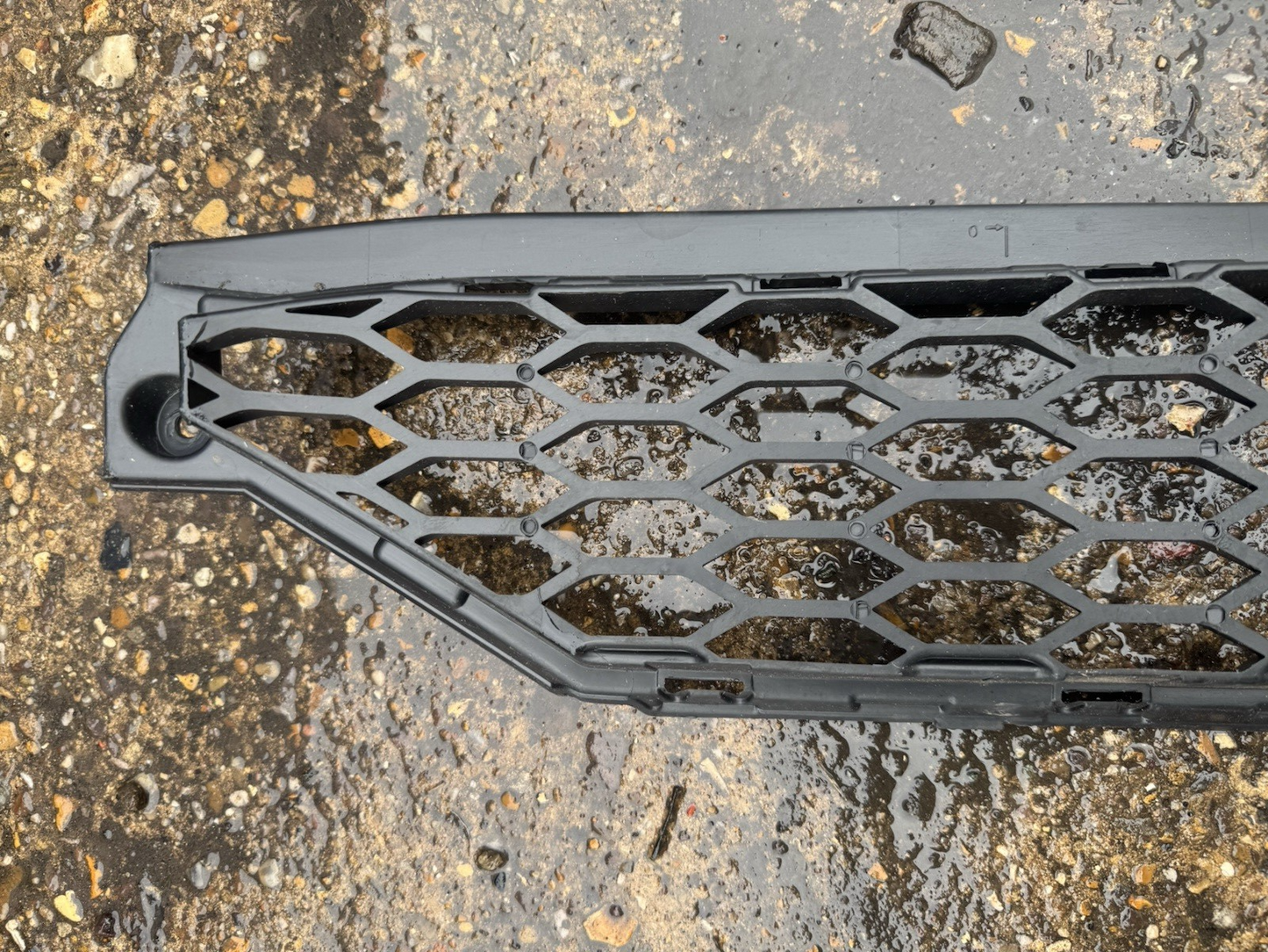 Jaguar I Pace front bumper lower grill 2018-2023 SUV Genuine J9D3-17K945-A