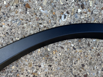 2015 LEXUS NX 300H Z1 HYBRID MK1 5DRS ESTATE REAR RIGHT WHEEL ARCH TRIM *4680