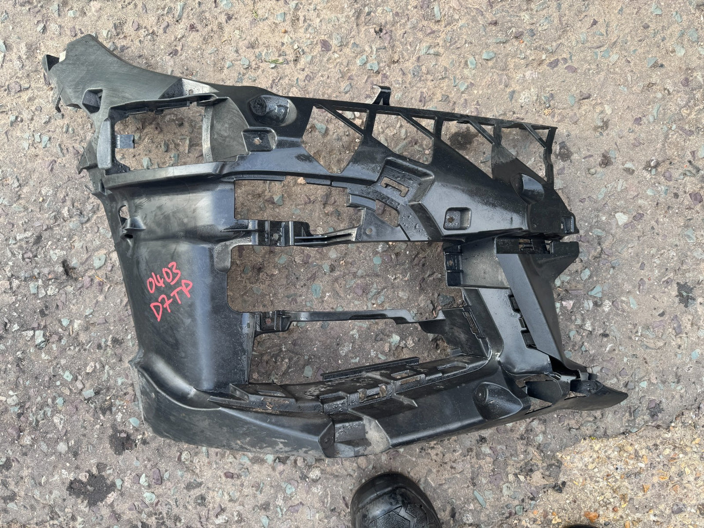 2019-22 GENUINE BMW 3 SERIES G20 G21 M-SPORT FRONT BUM PER RIGHT BRACKET 8069348