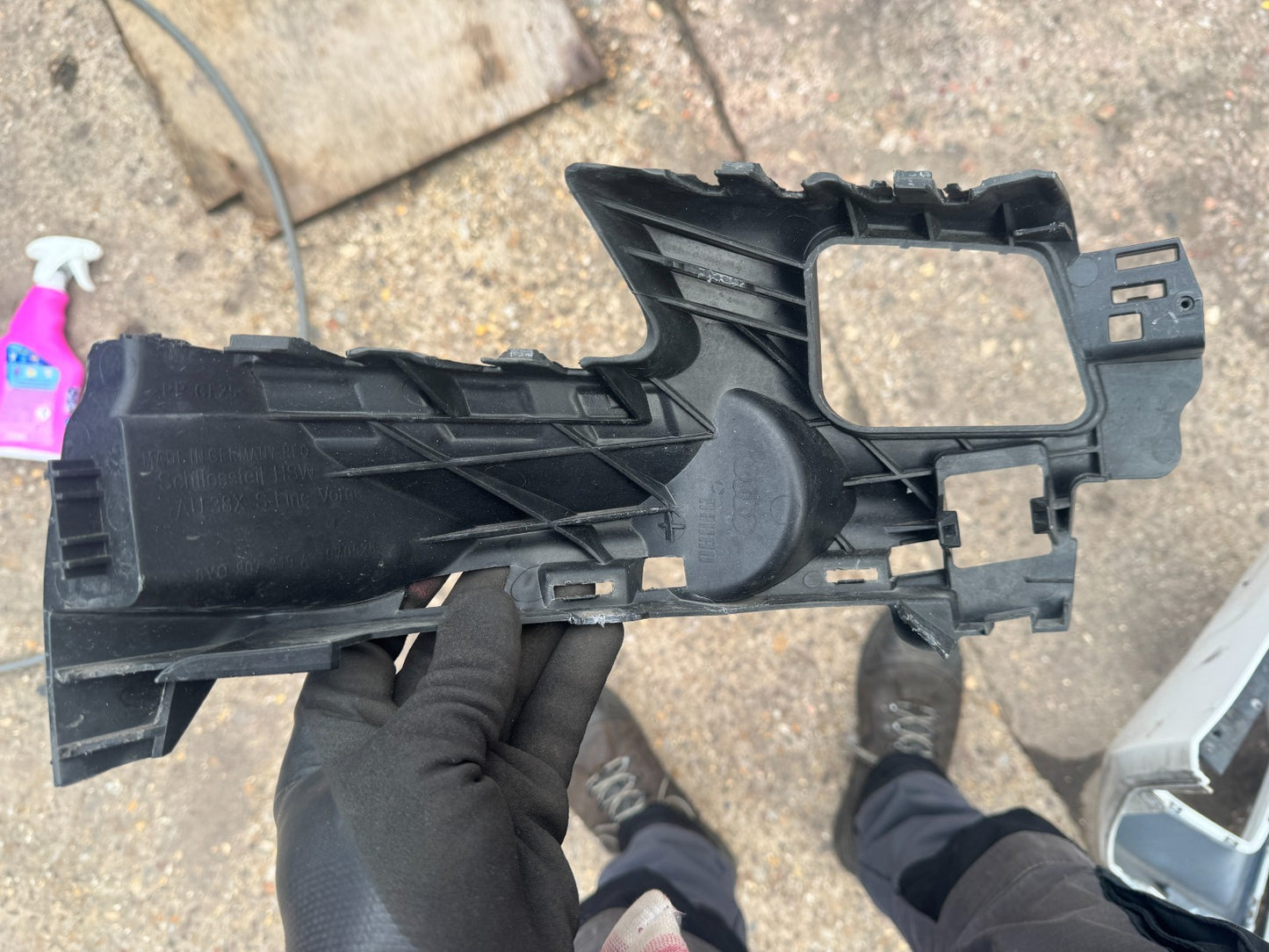 Genuine Front Bum per Bracket Mounting A3 SALOON S-LINE SPORTBACK E 8Y0807319A