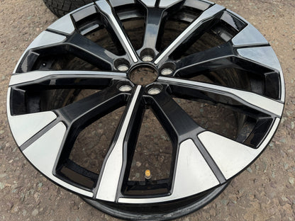 1x 2025 VOLVO 20" XC 60 alloy wheel 32461367 Original 20x8J