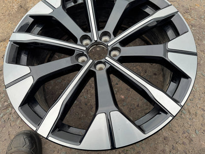 1x 2025 VOLVO 20" XC 60 alloy wheel 32461367 Original 20x8J