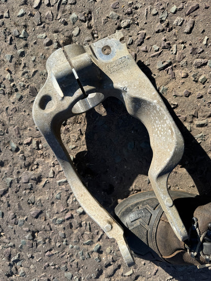 Genuine Land Rover Discovery 5 Range Rover Sport Front RH Strut Fork