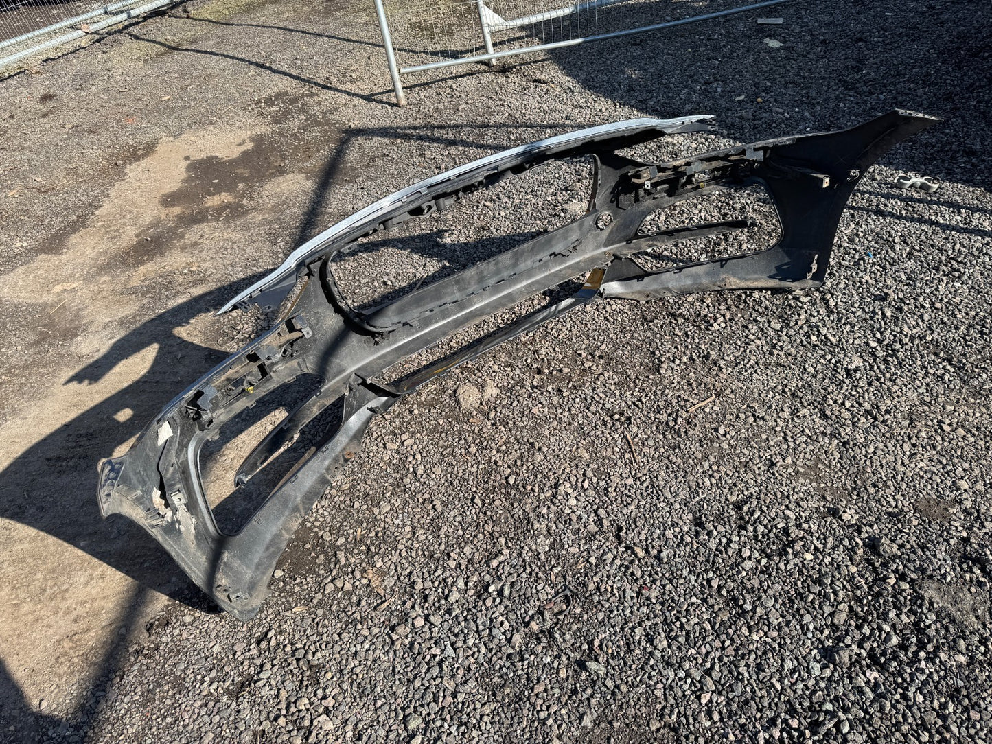 2019 JAGUAR XE 2015-2020 PORTFOLIO FRONT BUMPER IN GREY- GENUINE