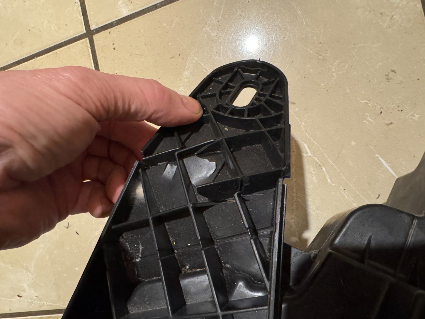 Genuine Ford Mustang Mach E LEFT Headlight DAMAGED