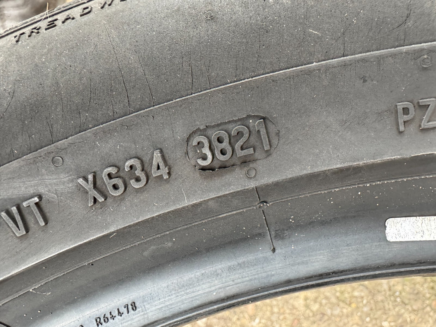 PIRELLI P ZERO 104Y 235/50/20 *7MM NO REPAIRS* DOT3821 X1 235 50 20