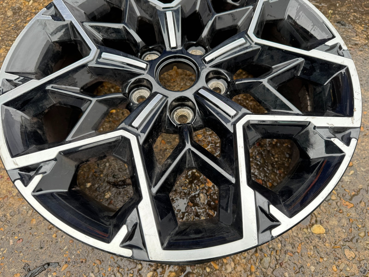 KIA CEED PRO CEED DIAMOND CUT 17" ALLOY WHEEL RIM GT LINE 52910-J7BA0 GENUINE X1
