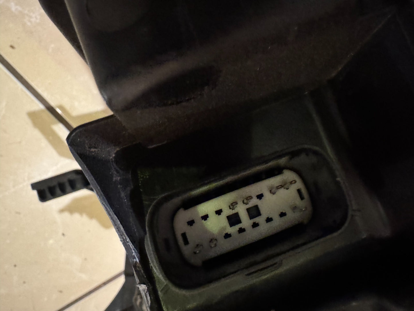 Genuine Ford Mustang Mach E LEFT Headlight DAMAGED