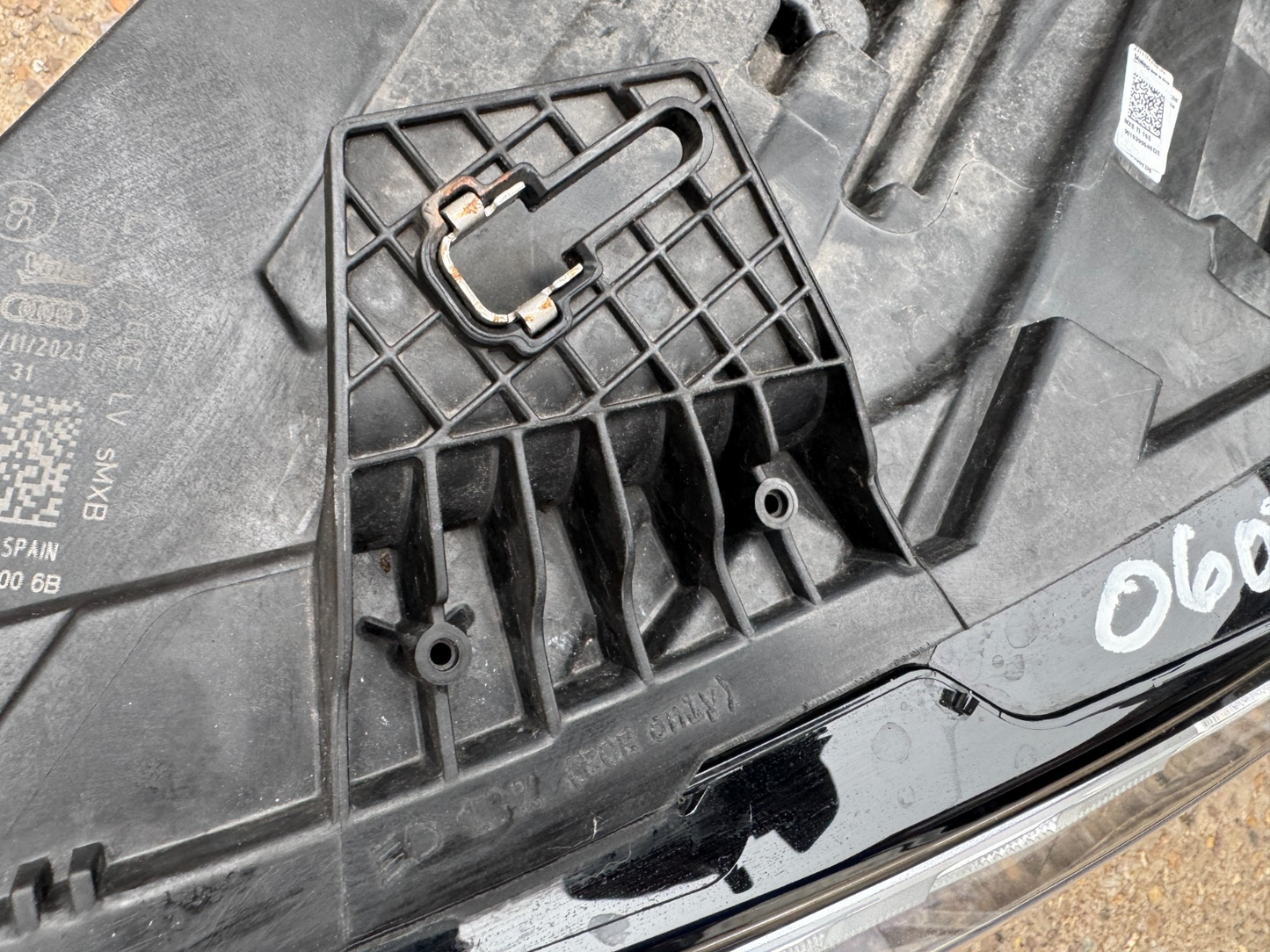 LATE 2023 MK4 AUDI A3 HEADLIGHT **SPARES/REPAIRS** LH LEFT SIDE 8Y0941035A