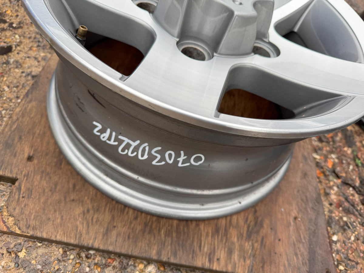 1x LAND ROVER DEFENDER 2012 ALLOY WHEEL 16'' AM7H121007AAW 7Jx16