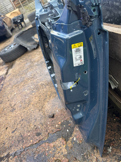 GENUINE LAND ROVER DEFENDER L663 REAR TAILGATE DOOR 2020-ON L8B2400A18A