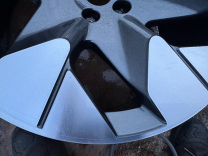 Genuine Ford Explorer 2024 20" Alloy Wheel 6 Spoke P/N R2KC-1007-H1A 9J X 20