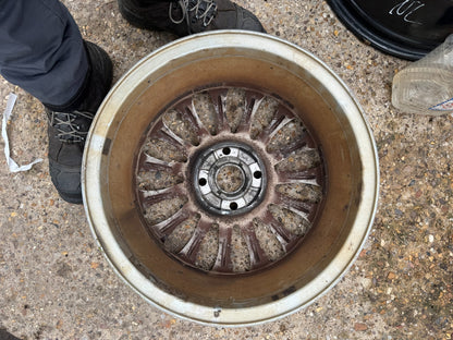 F1EC-1007-B1B Ford Fiesta/Focus 15 Spoke 6.5J x 16