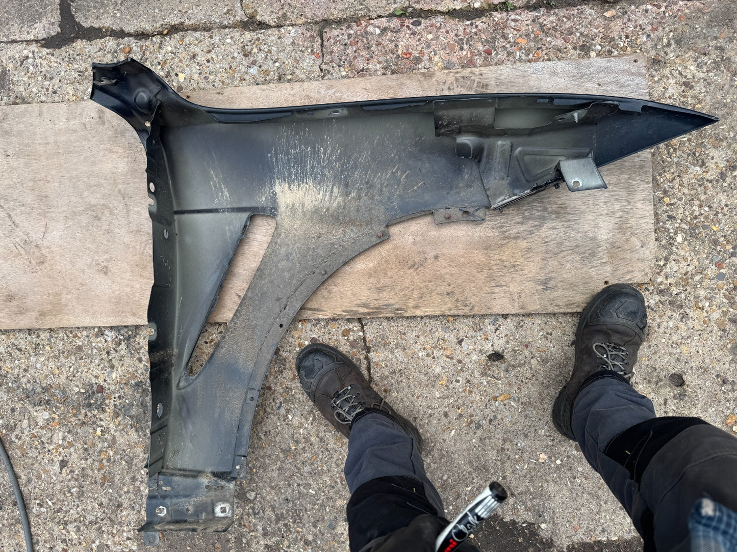OE OEM Jaguar F Pace SVR X761 2015> N/S LH Left Passenger Front Wing GENUINE