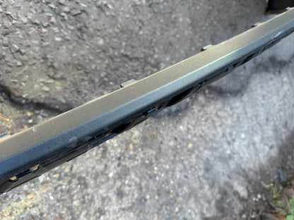 VOLVO XC40 2022-ON FACELIFT GENUINE FRONT BUMPER & LOWER 31690933 32136097