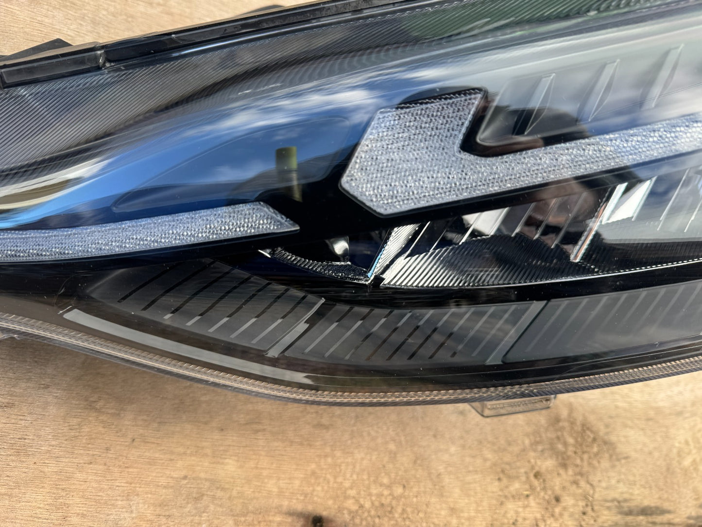 FORD TRANSIT CUSTOM N/S LEFT LED HEADLIGHT 2024 - ON GENUINE PZ3113E015DB